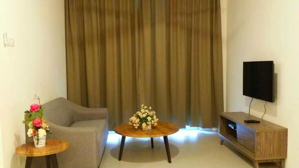 Barrington Square 2 Rooms Apartment At Golden Hill Night Market 브린창 외부 사진